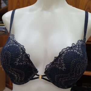 Elegant Lace Navy Blue Bra